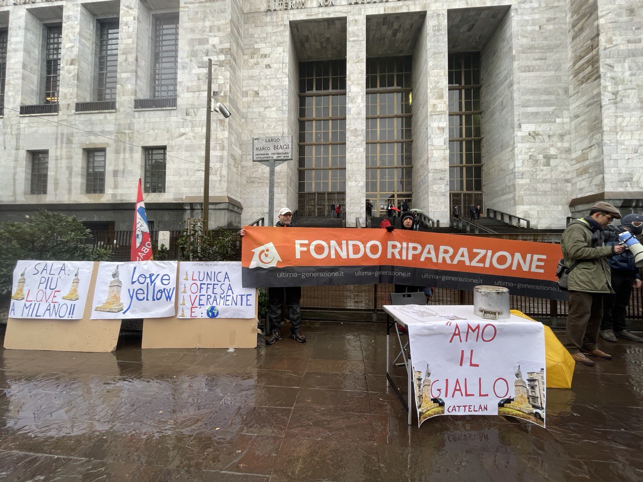 Ultima Generazione Il Comune Di Milano Contro Gli Attivisti Sotto Processo